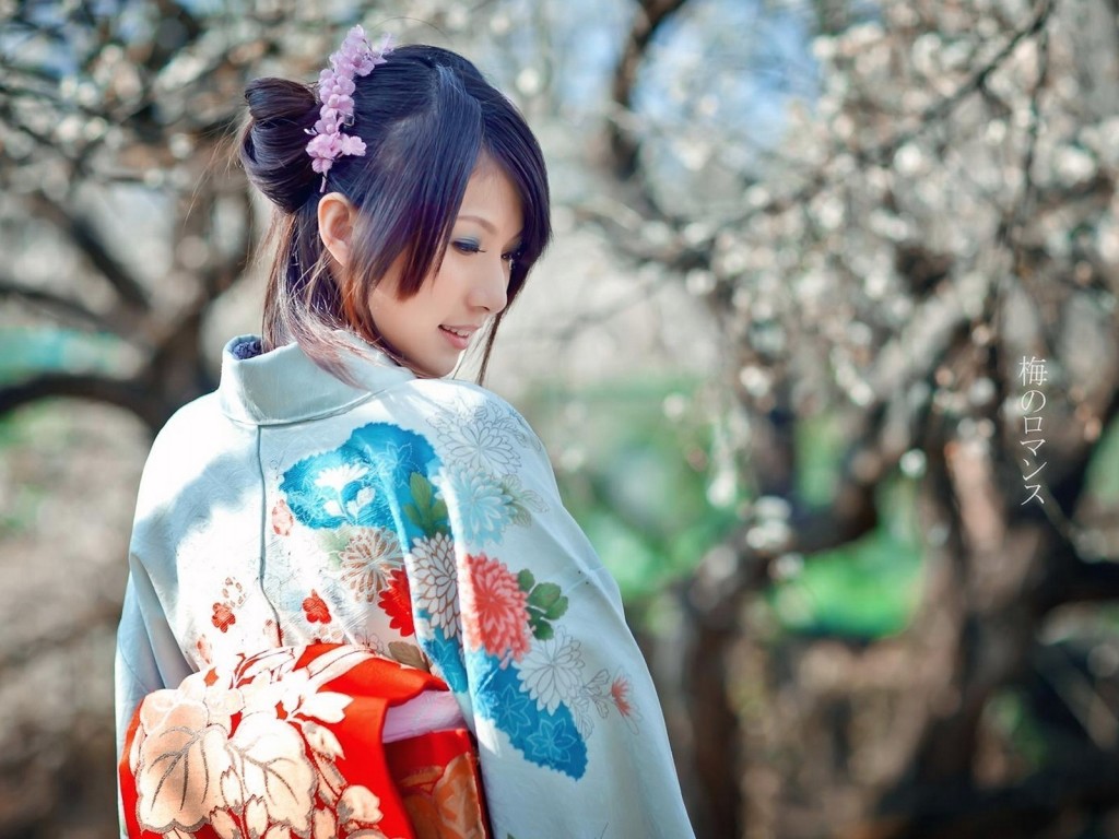 японский наряд кимоно